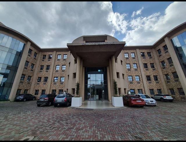 348M² OFFICE TO LET IN BRUMA